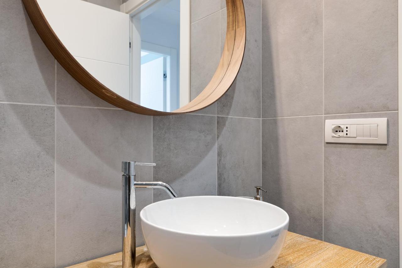 Fontana Di Trevi!! Comfy&elegant 2bed 2bath Roma